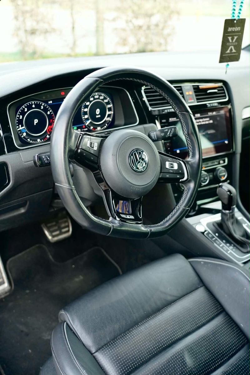 VW Automobili: VW GOLF 7 R – Usato da Fahrweid venduto da Meier-2013 3