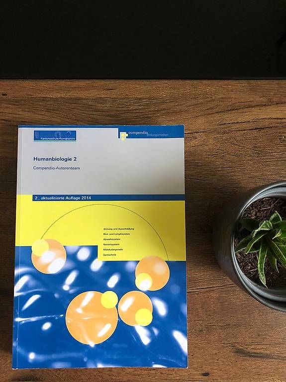 Bücher: Compendio Humanbiologie 1 und 2 – Gebraucht aus Amriswil von kne_5ljm