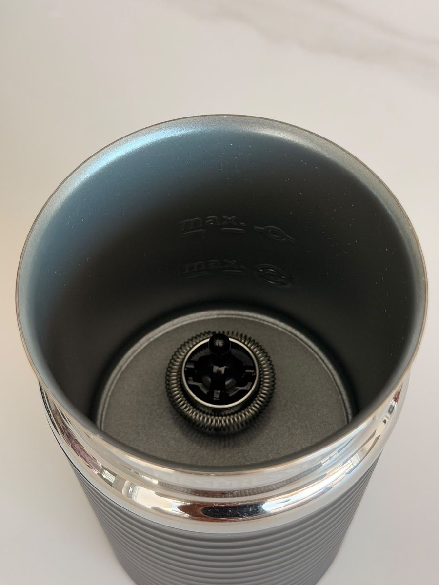 De'Longhi Macchine per caffè & Macchine per espresso: Nespresso Kaffeemaschine Citiz – Usato da Schwarzenbach SG venduto da gzemi 3