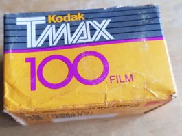 Kodak T-Max 100 Film – 36 EXP – Schwarz-Weiss-Fotografie 📸