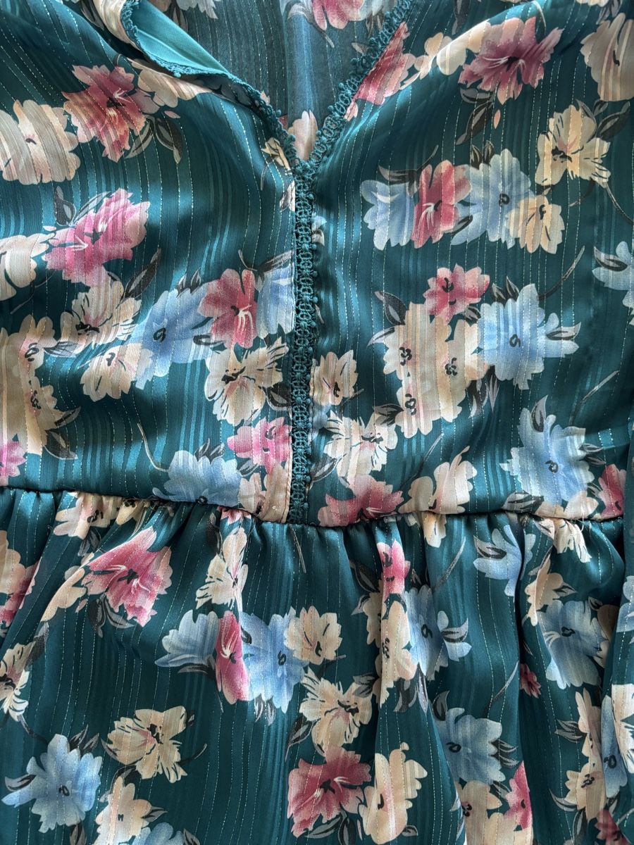 Kleider: Robe fleurie OCCULT MENCE, taille L. – Gebraucht aus Sion von tchana77 1