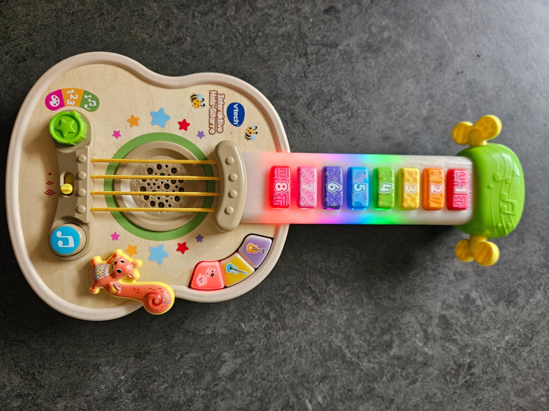 Vtech Giocattoli: Kindergitarre vtech – Usato da Zürich venduto da Liney33 1