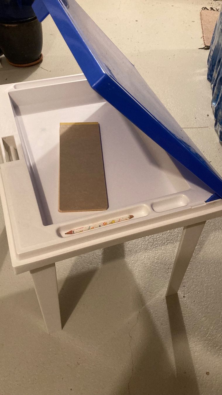 Ikea Tavoli: Kleines Kindertischli – Usato da Fehraltorf venduto da mayalotto 3