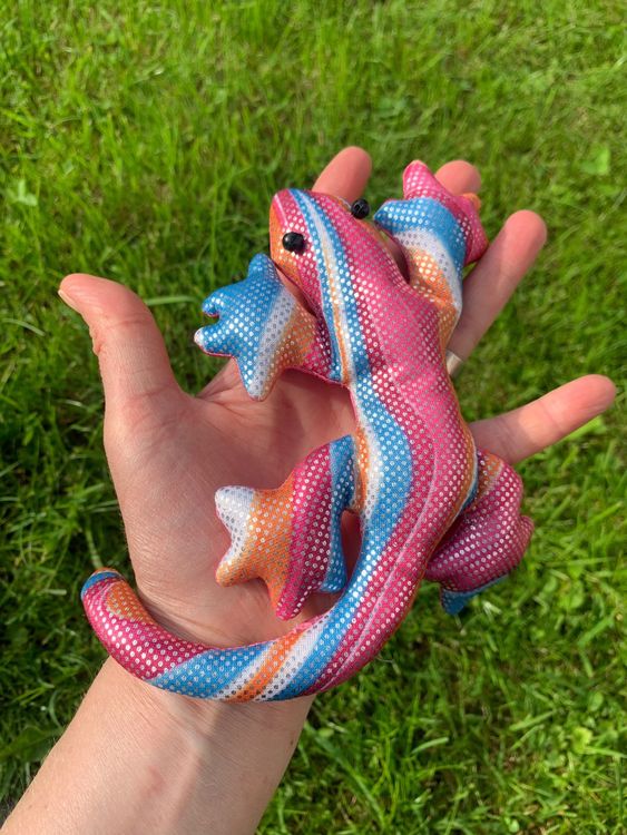 Gecko Stofftier bunt aus Ibiza | Kaufen auf Ricardo