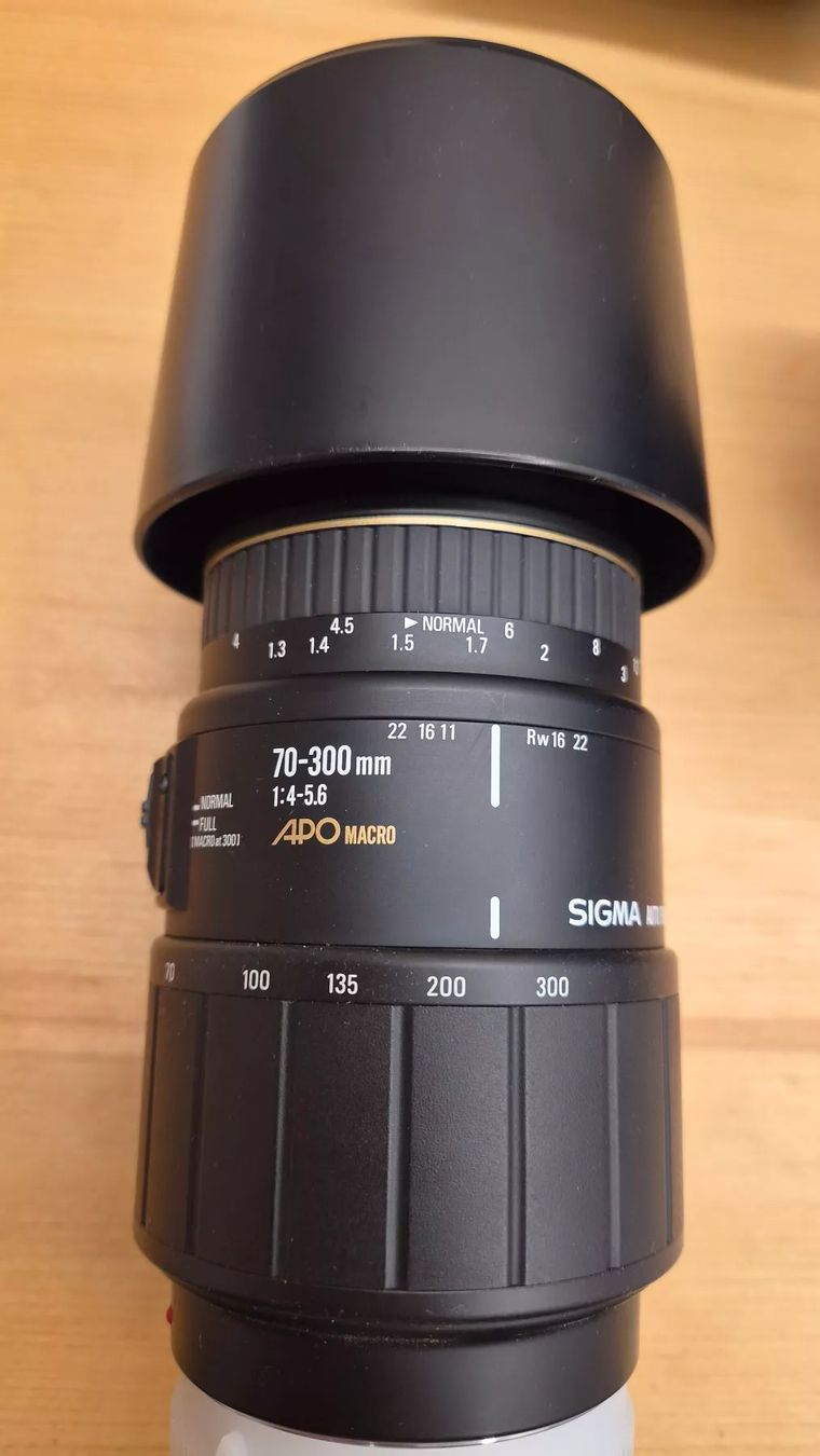 Konica Fotocamera: Konica Minolta Dynax 7D - Komplettset – Usato da Rehetobel venduto da rechtobler 3