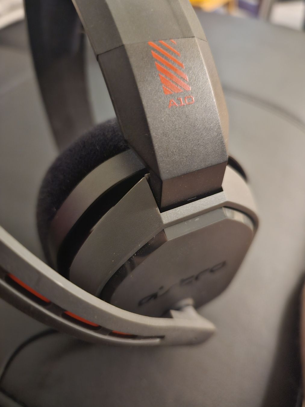 Astro Gaming Kopfhörer: Casque gaming Astro A10 – Gebraucht aus Vollèges von tresbien