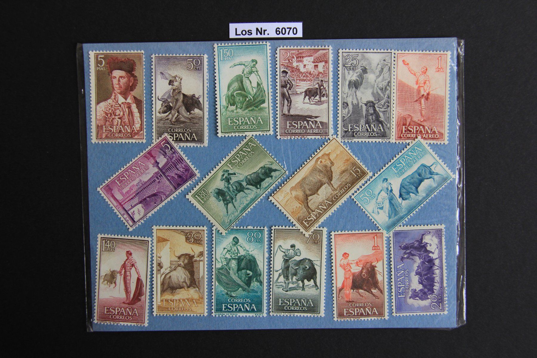 Tous les timbres: Konvolut über Spanischen Stierkampf Postfrisch      Los 6070 – Neuf avec emballage d'origine à Volken par jukon65
