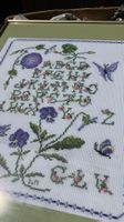 Abécédaire brodé fleur Blumen ABC Stickerei ancienne antik
