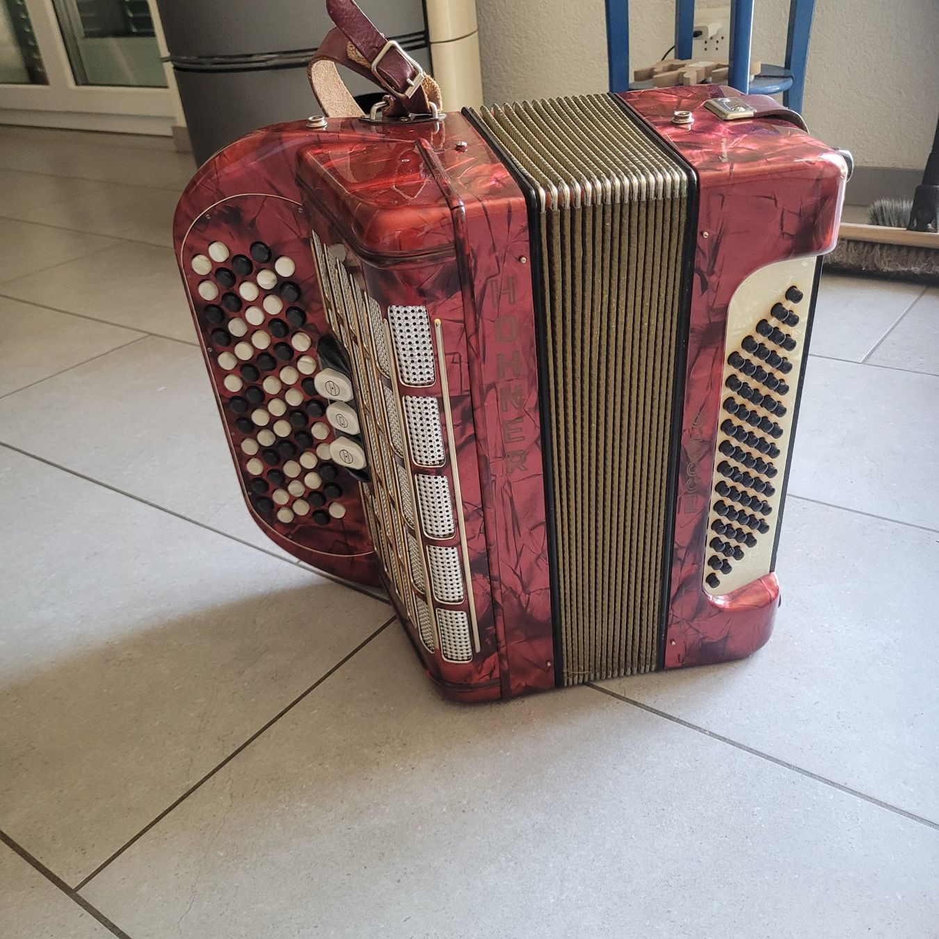 Instruments de musique: Akkordeon Hohner – D'occasion à Mellingen par Jerseh 4