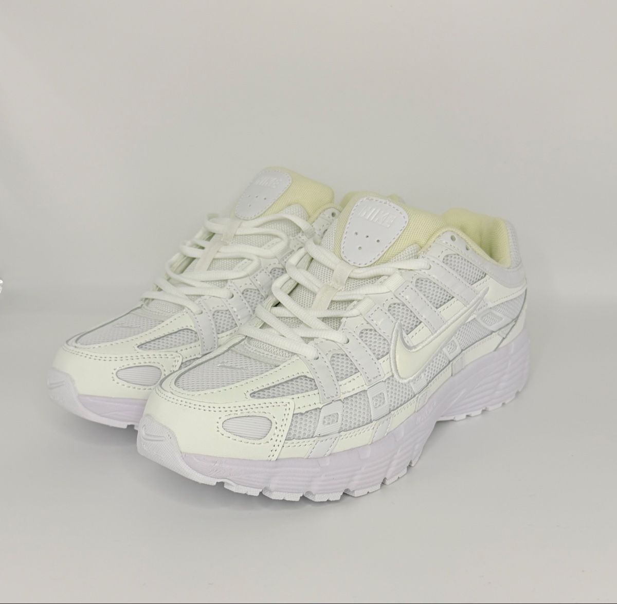 Nike Herrenschuhe: NIKE P-6000 WHITE – Neu und originalverpackt aus Oberengstringen von can_5gxb 1
