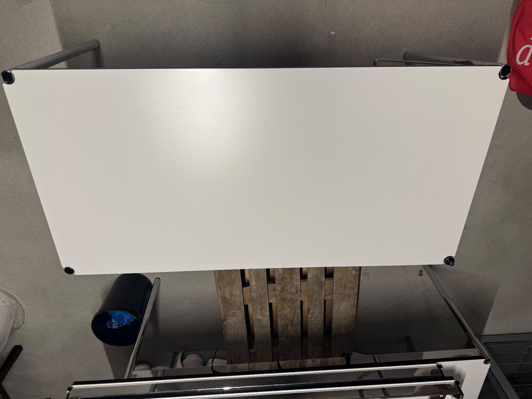 Piatti di portata: USM Haller Tischplatte 175cm x 75 cm – Usato da Luterbach venduto da Silvan1898 1