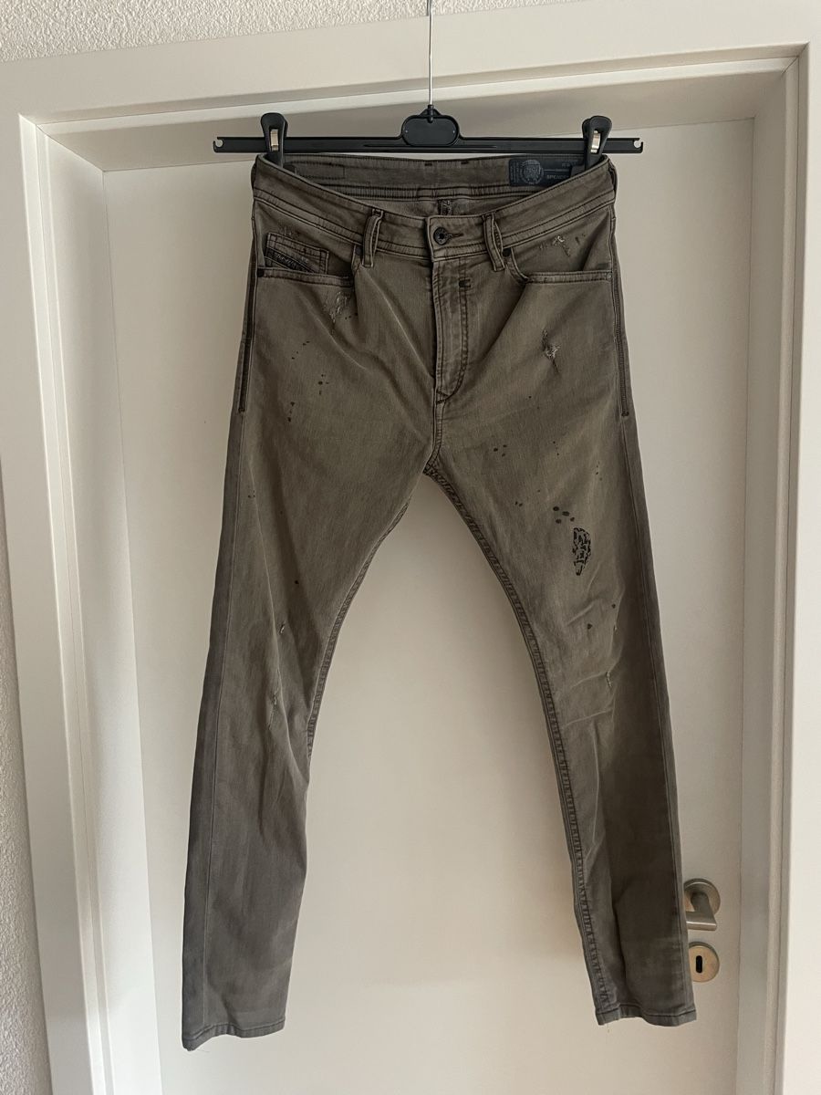 Diesel Jeans: DIESEL JoggJeans – Usato da Pâquier-Montbarry venduto da mir_687p