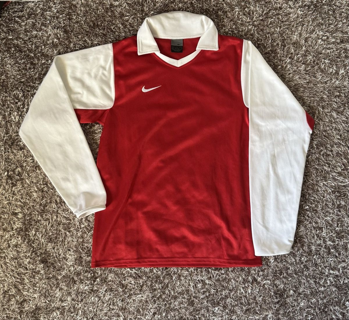 Nike T-Shirts: Nike Oberteil – Neu (gemäss Beschreibung) aus Berikon von sam_5zxf