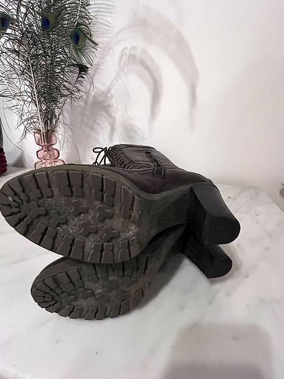 Scarpe da donna: Edle Schnürrschuhe Gr. 37 Navyboot – Usato da Zürich venduto da Snicole 3