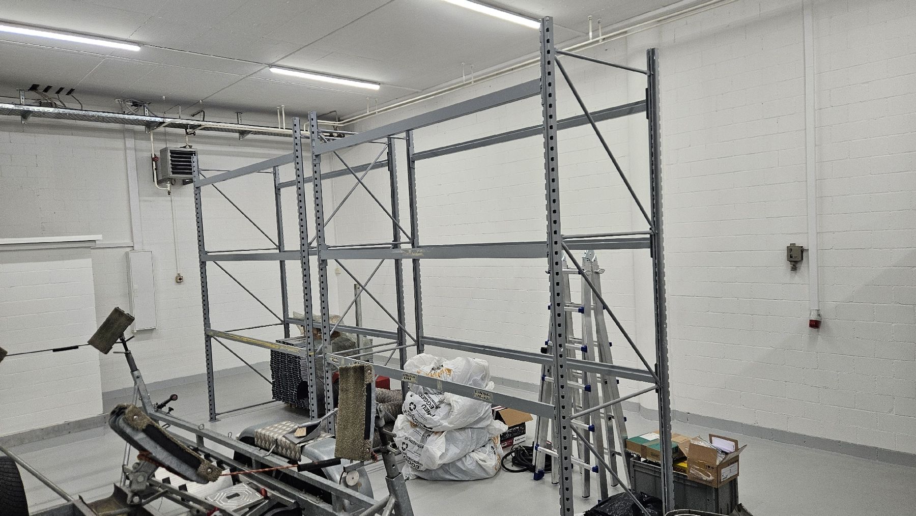 Scaffali: Regal, Gestell – Usato da Hünenberg See venduto da edemaria