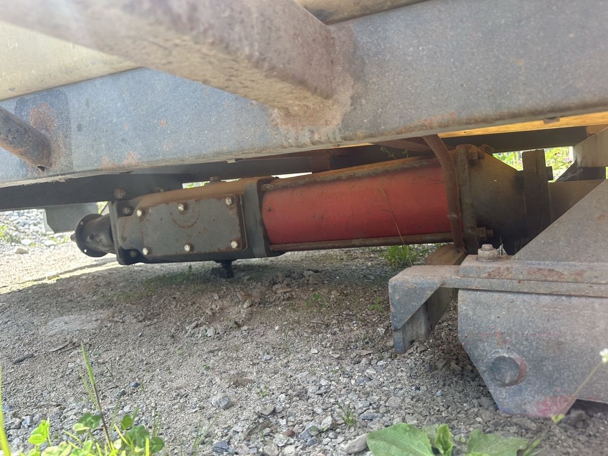 Zubehör: Schweizer Güllefass 2000liter – Gebraucht aus Klosters Dorf von armin94 3