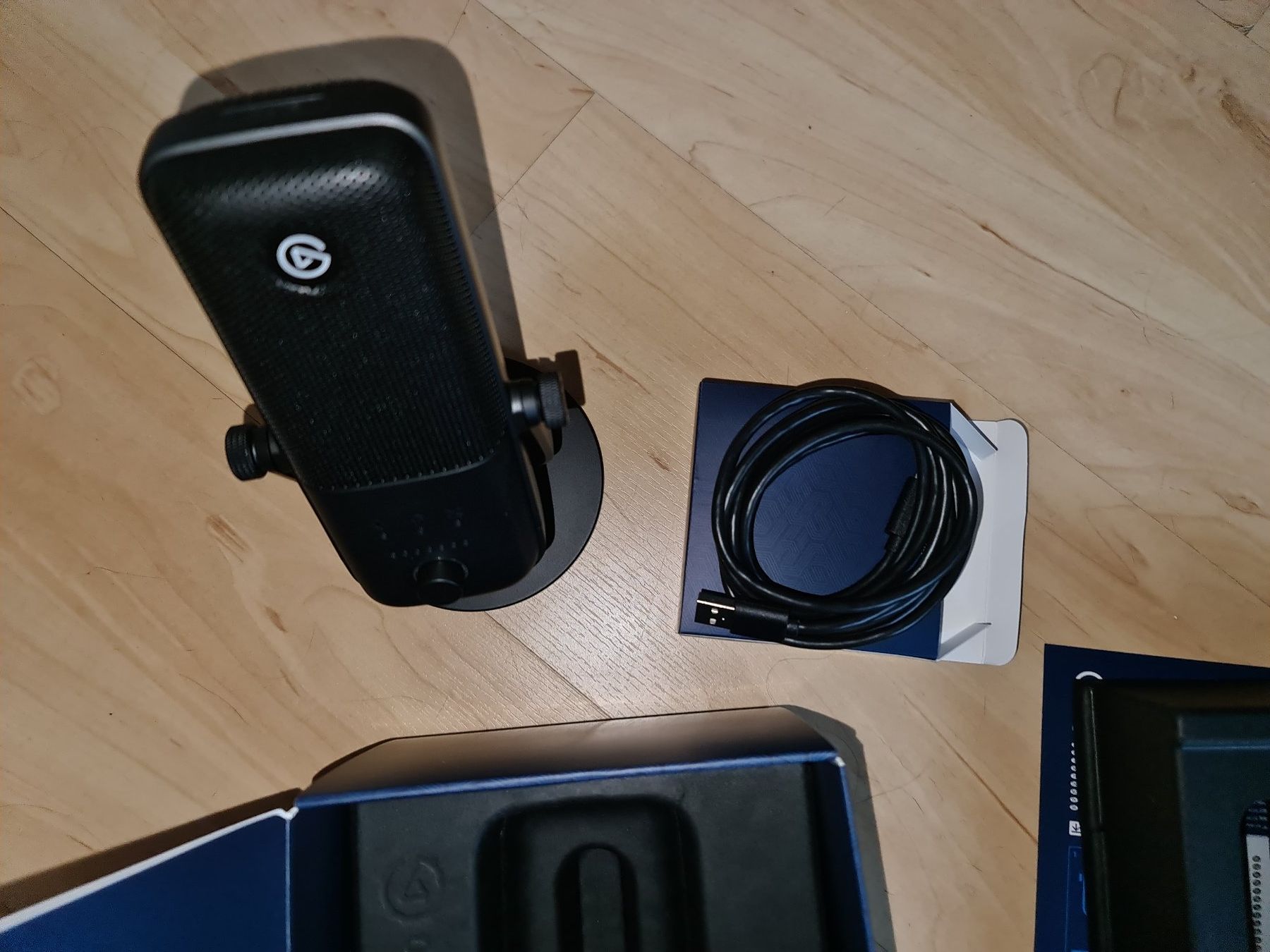 Elgato Microfoni: Elgato Wave:3 – Nuovo (secondo la descrizione) da Pieterlen venduto da RetroLueggu