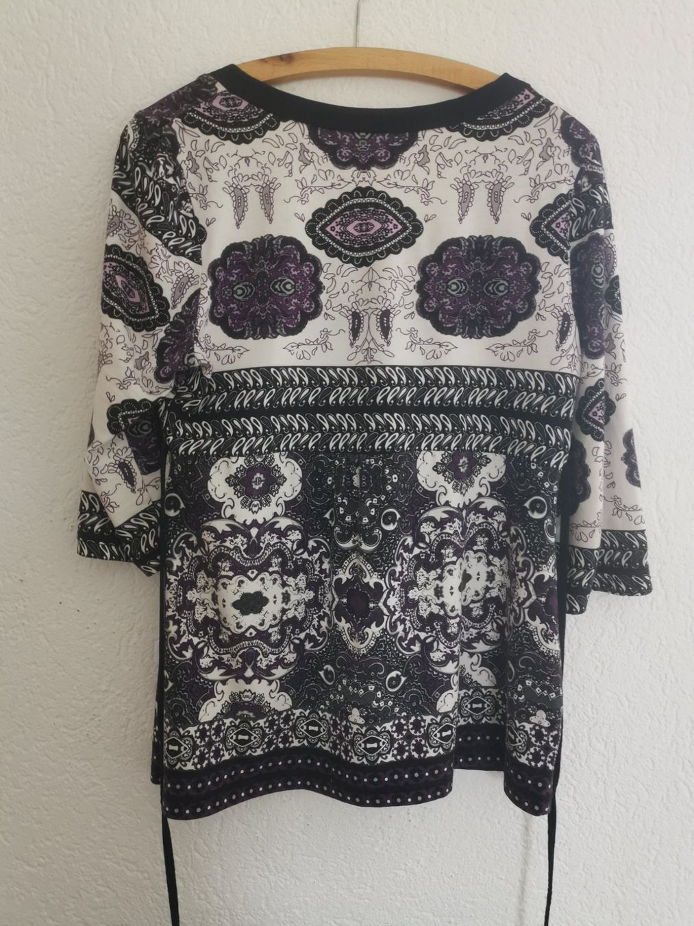 Tuniken: Blouse - tunique dame – Gebraucht aus Courtepin von Marisou2 1