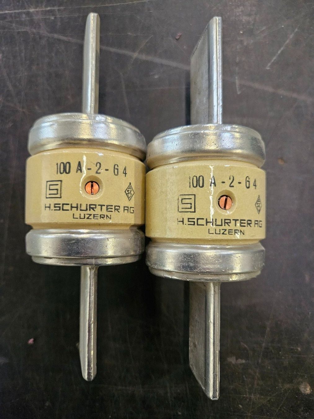 Alimentazione elettrica: Sicherung 100A - 2 - G4 – Usato da Lienz venduto da Gmetalltechnik