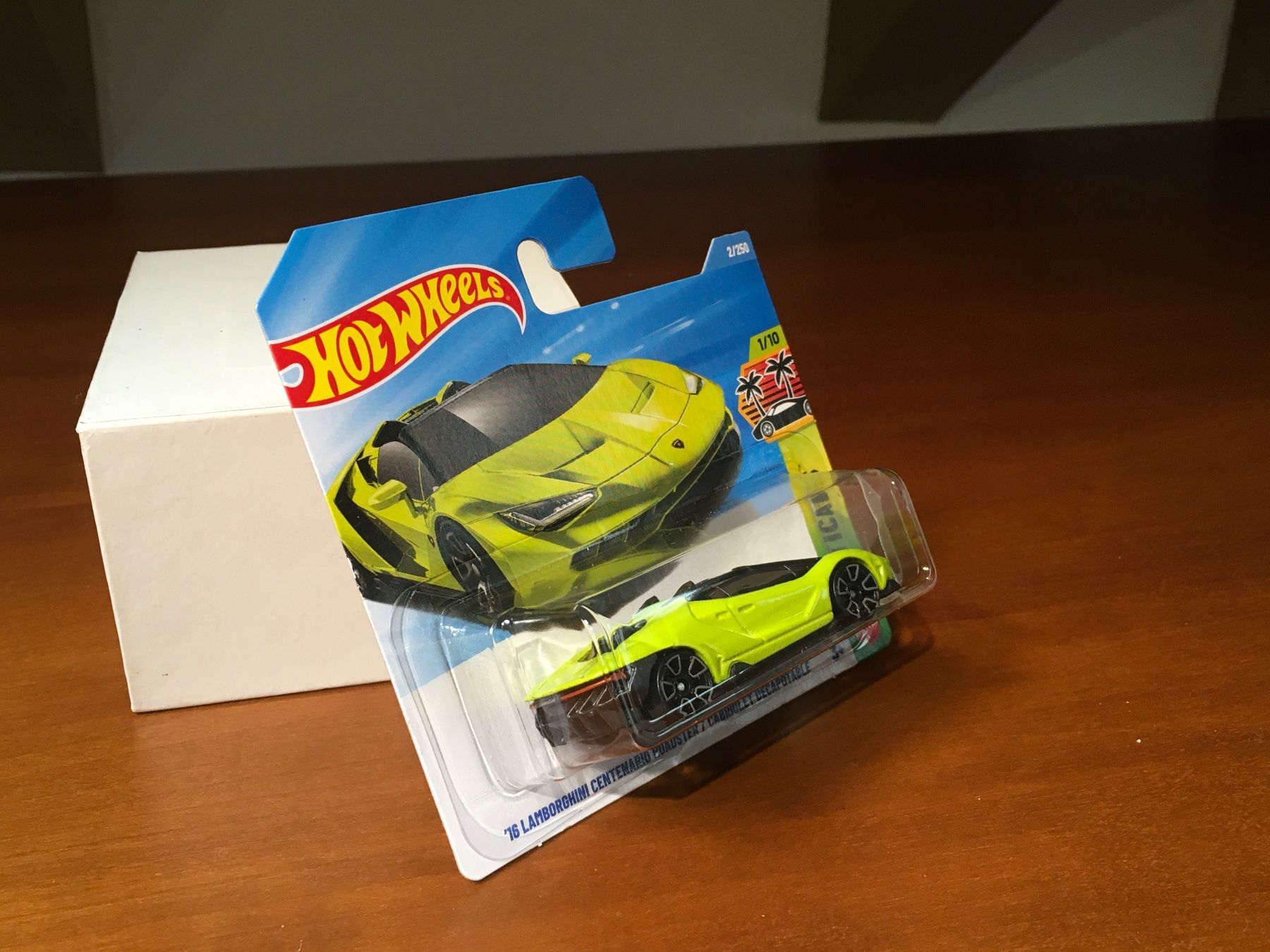Lamborghini Modellini d'auto: Lamborghini Centenario Roadster 1/64 Hot Wheels Exoticars – Nuovo (secondo la descrizione) da Wohlen AG venduto da PrivatSammlung 1
