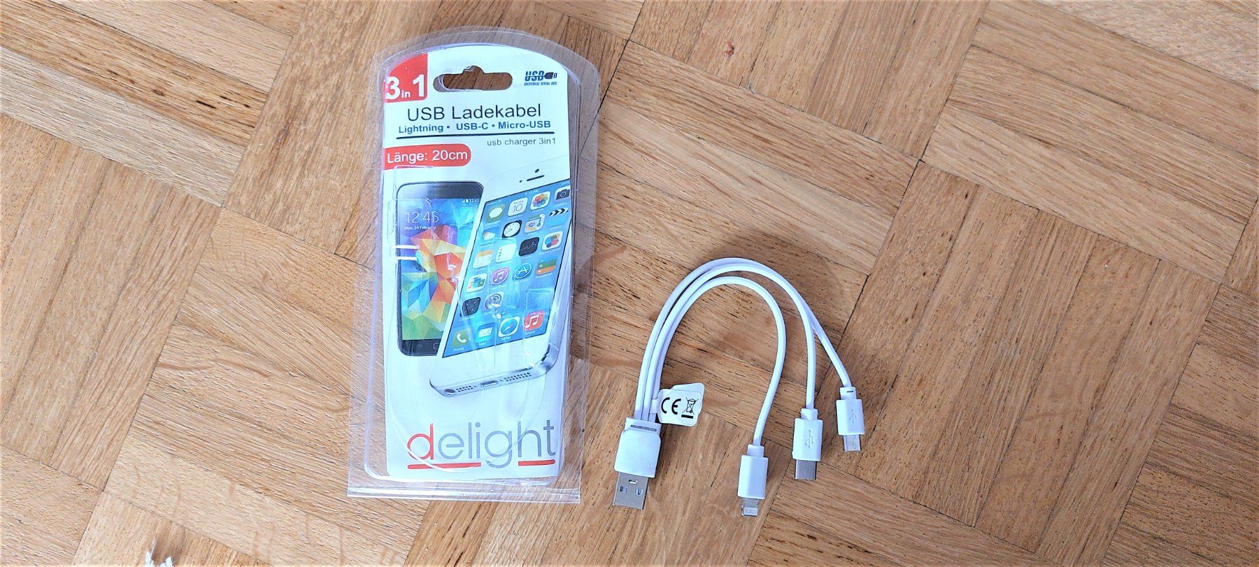 Cavi: 3 in1 USB Ladekabel - Charger Smartphones - Android & Apple – Nuovo e nell'imballaggio originale da Ipsach venduto da Kok5 1