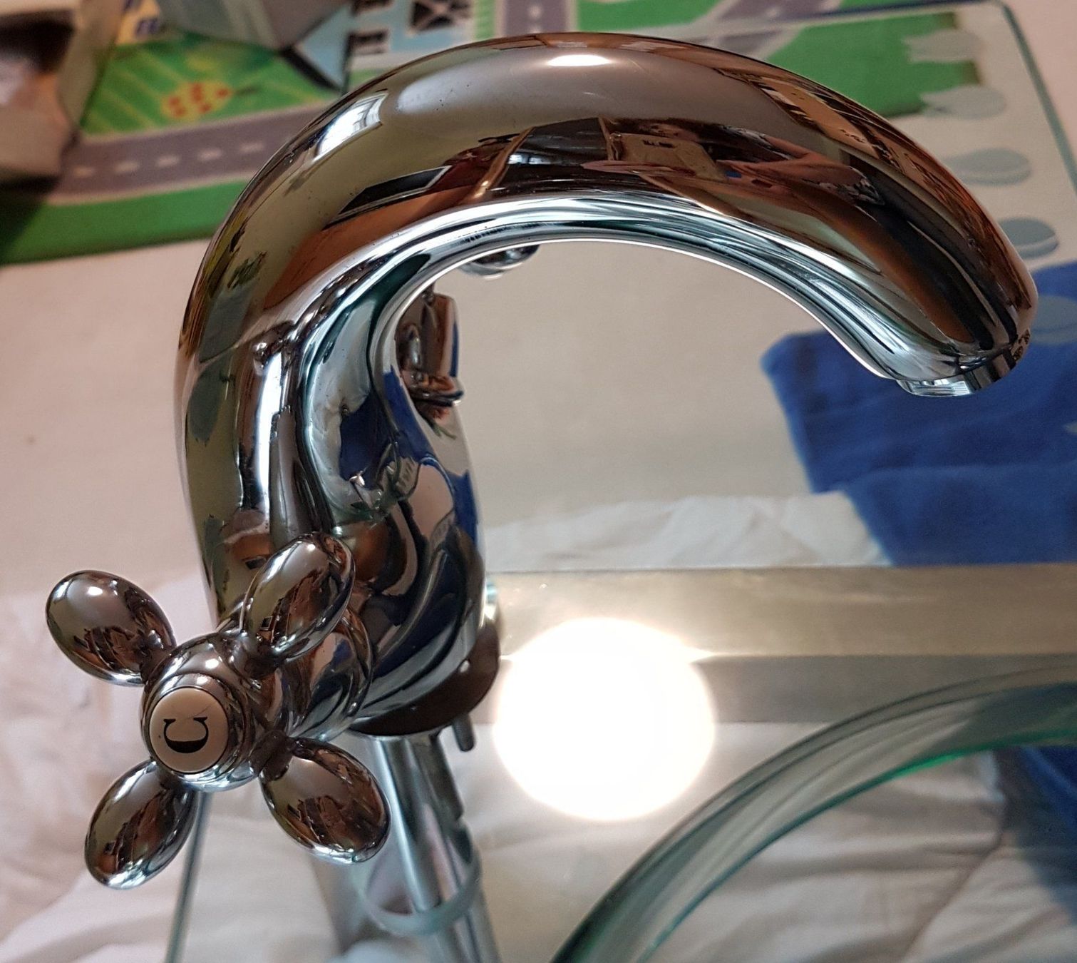 Rubinetteria: Wasserhahn / Lavabomischer/ Einhebelmischer – Nuovo e nell'imballaggio originale da Grenchen venduto da Smartflitzer 1