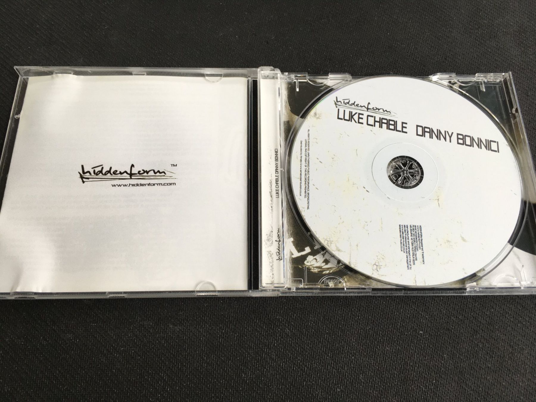CD: Luke Chable - Danny Bonnici - Hiddenform -CD- – Usato da St.Gallen venduto da MedienJoe 1