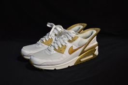Nike Air Max 90 FlyEase, Weiss/Gold, Grösse 44.5