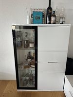 Sideboard / Vitrine