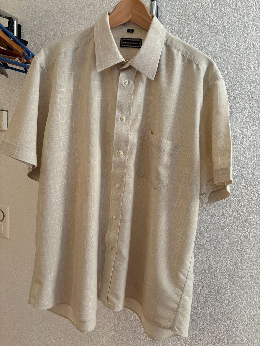 Camicie: Chemise à manches courtes beige – Usato da OBERENGSTRINGEN venduto da Lolo6316 1