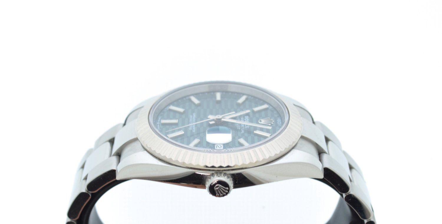 Rolex Uhren: Rolex Datejust 41mm green dial 126334 – Gebraucht aus Lausanne von TimeWorld 3