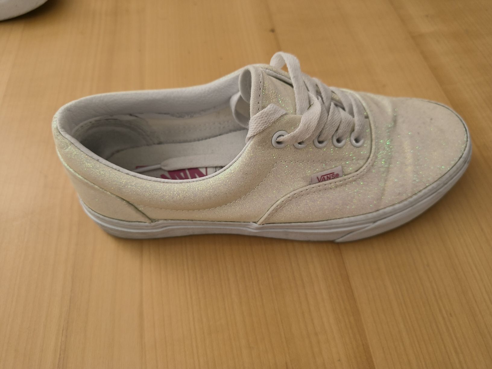 Scarpe da donna: 5 paires de basket – Usato da Mervelier venduto da aur_75lm