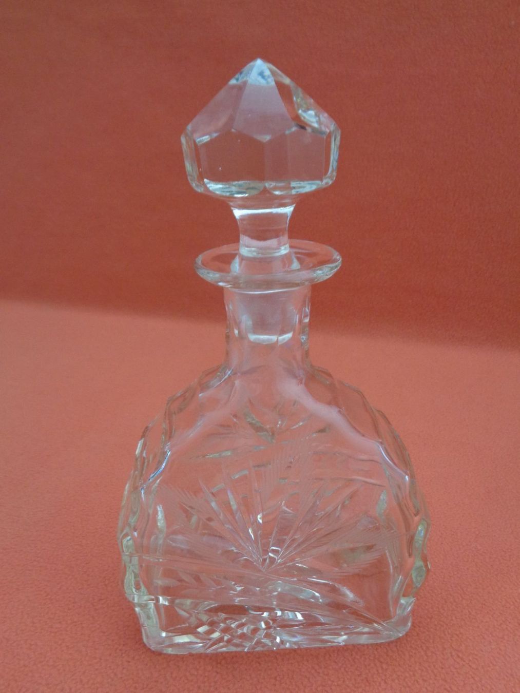 Karaffen: Geschliffene Glas Karaffe – Gebraucht aus Chur von omonia 2