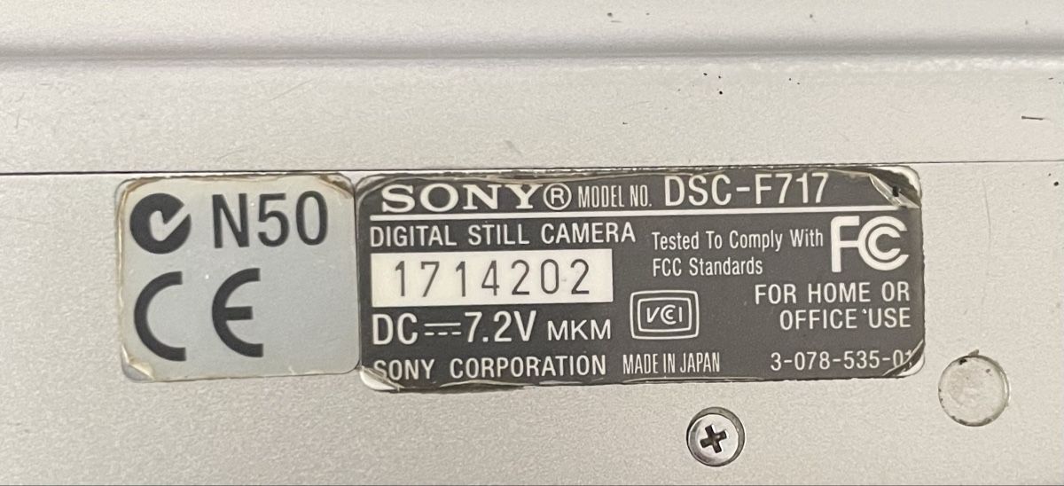 Sony Fotocamera: SONY MPEG DIGITAL STILL CAMERA – Usato da Plons venduto da wartauchris 8