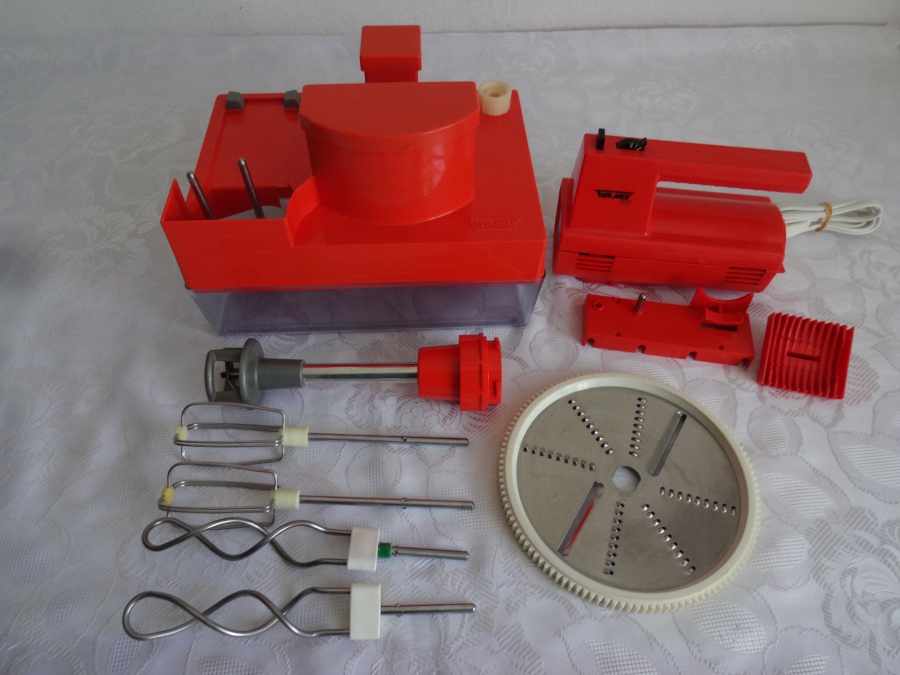 Turmix Elettrodomestici da cucina: **TURMIX Compacta 150** Handmixer mit Raffelgerät – Usato da Frauenfeld venduto da Reyy58 1