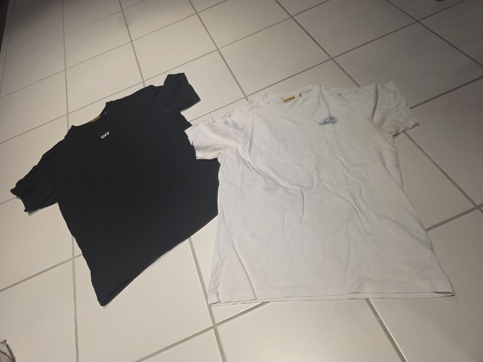 Ensembles coordonnés: off white original shirts, grösse 12+ – D'occasion à Mollis par DaKo79
