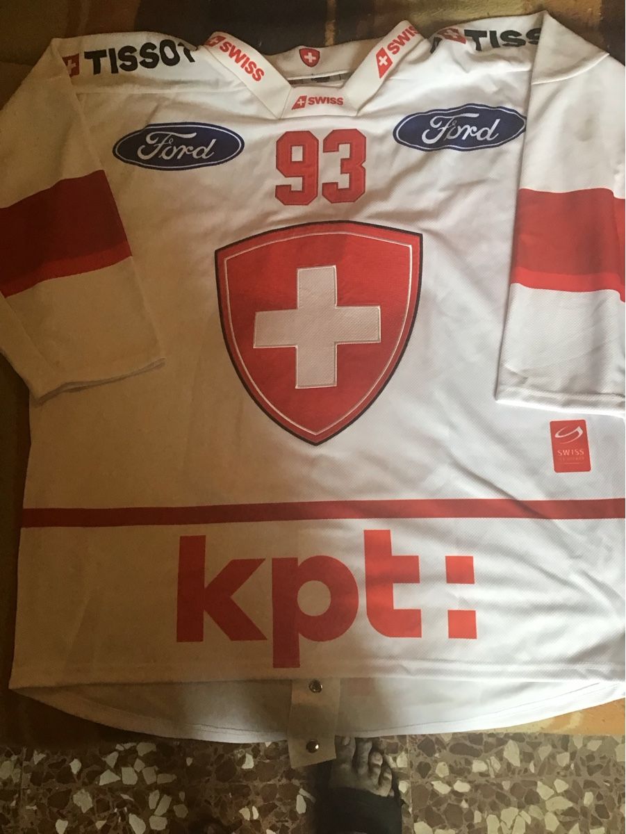 Canottiere & Pantaloni: Equipe suisse – Usato da La Chaux-de-Fonds venduto da chri66 1