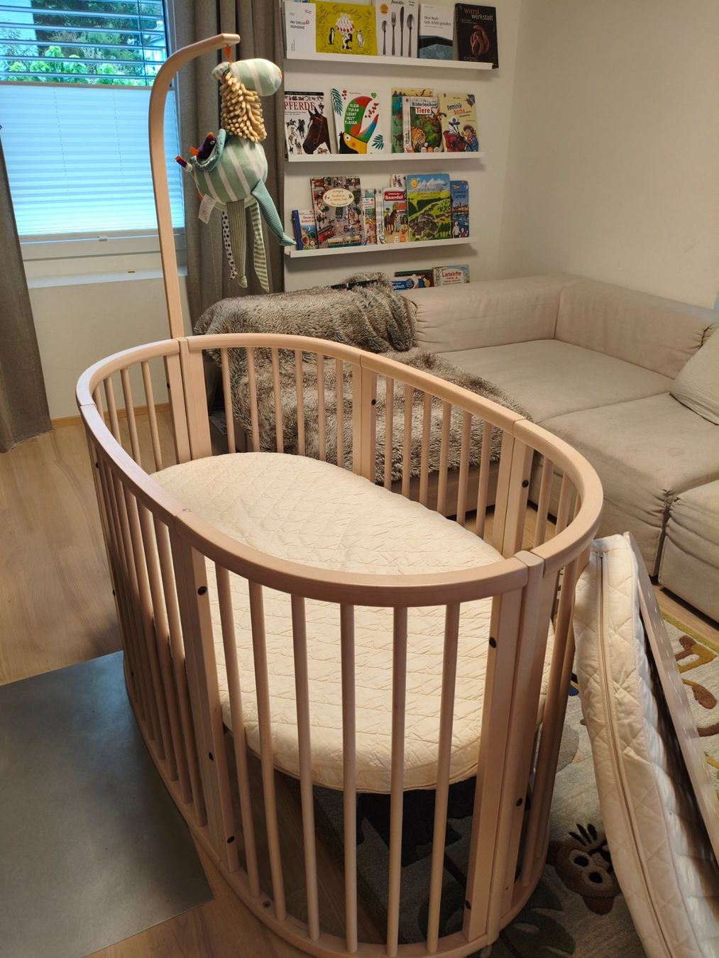 Stokke Betten: Stokke Kinderbett Oval mini / midi – Gebraucht aus Reiden von Rameyer