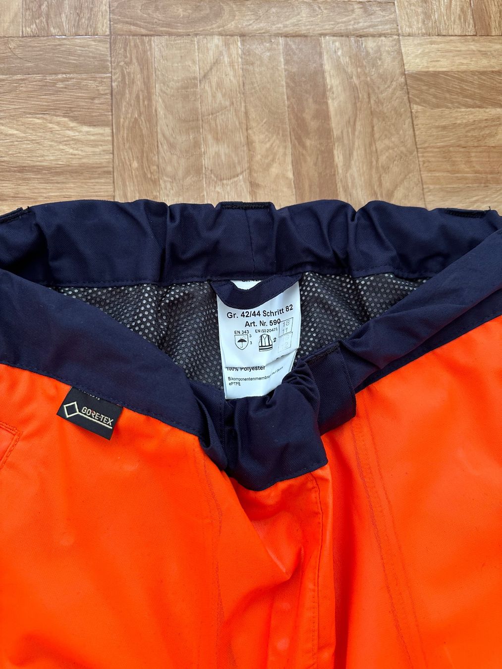 Hosen: Winterhose Gr. 42/44 – Gebraucht aus Domat/Ems von tip-top007 1
