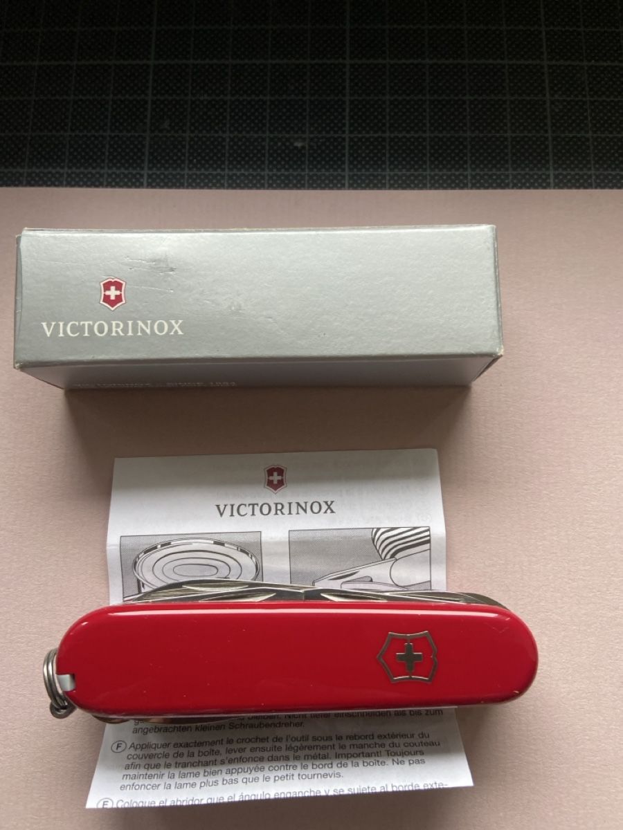 Victorinox Taschenmesser: Victorinox Offiziersmesser, Neu – Neu und originalverpackt aus Wangen an der Aare von Thedog 1