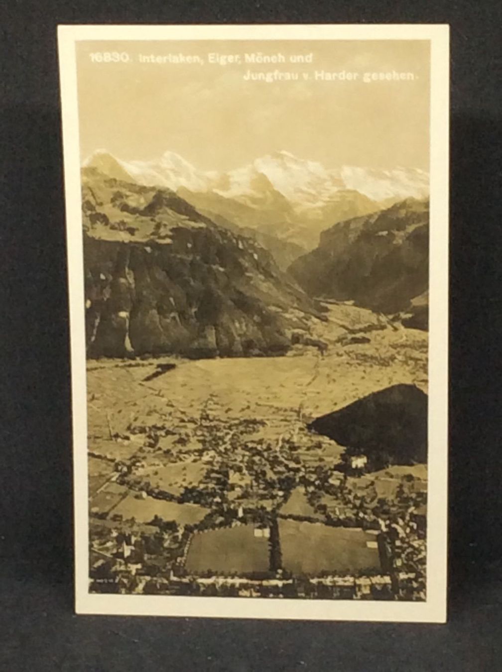 Cartoline postali: Interlaken, Eiger, Mönch, Jungfrau v. Harder gesehen – Usato da Widnau venduto da Brusi9