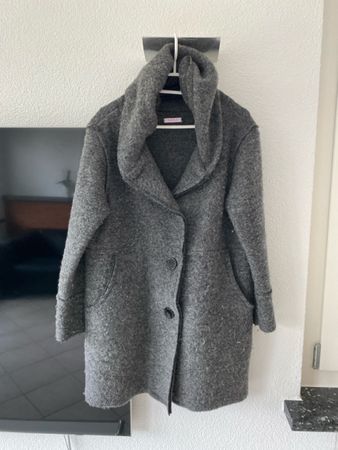 Fucsia Wollmantel, Grösse U, grau, hergestellt in Italien