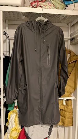 RAINS WASSERDICHTER PARKA-MANTEL | SMOKE