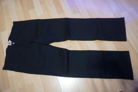 Schwarze Hose von Black Pistol Grösse 34