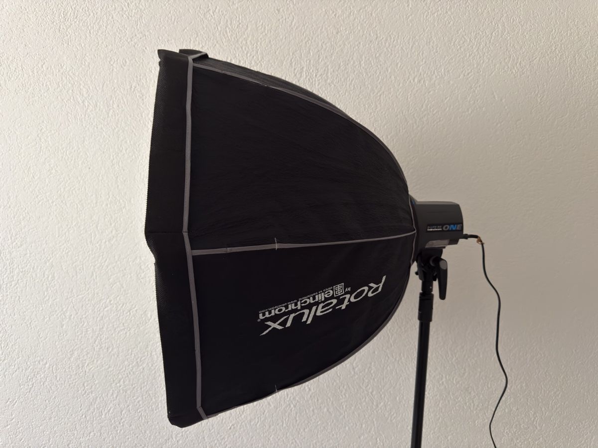 Elinchrom Blitze: Elinchrom D-Lite RX ONE Studioblitz-Set + 70cm Softbox  – Gebraucht aus Steffisburg von com_tg29 2