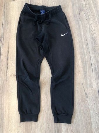 Nike Freizeithose Jogginghose schwarz Grösse XS