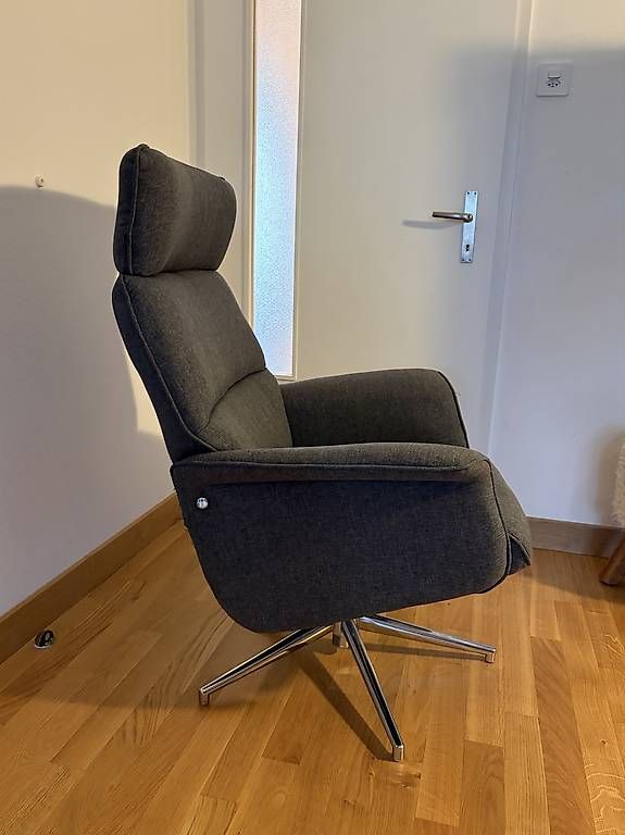 Poltrone: Drehsessel in Grau – Usato da Luzern venduto da Tam_6rg7 1