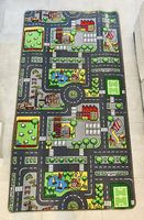 Tapis avec circuit de voiture