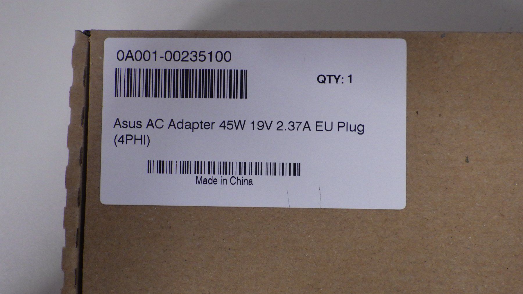 Laufwerke & Adapter: Asus AC Adapter 45W 19V 2.37A EU Plug (4PHI) – Neu (gemäss Beschreibung) aus Gossau ZH von OrderflowAG 1
