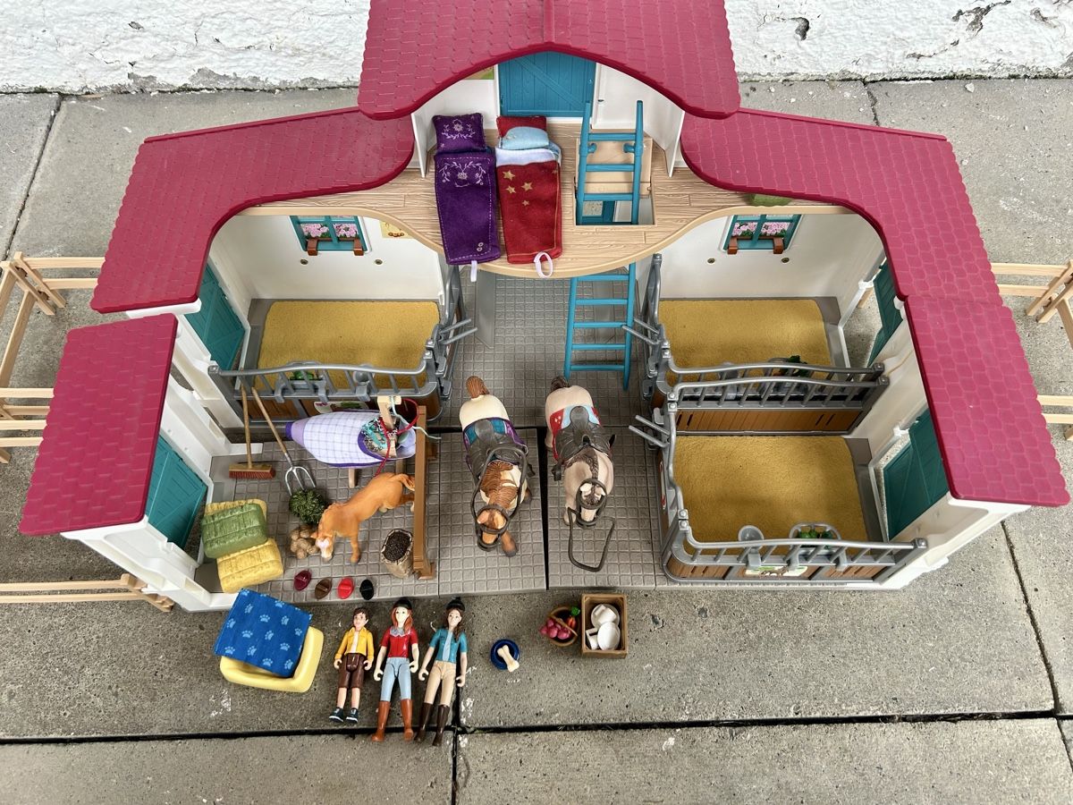Schleich Giocattoli: Schleich Reiterhof neuwertig – Usato da Rickenbach SZ venduto da stef2987 3